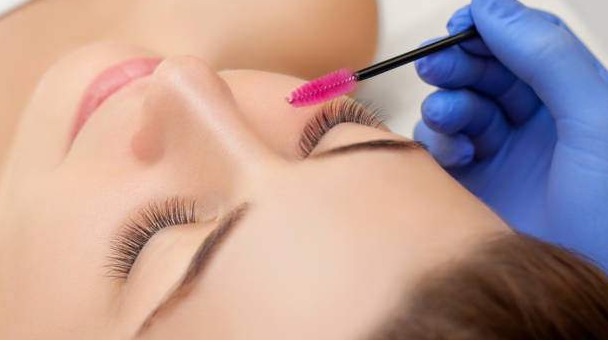 Lash lift (gratis serum za kućnu njegu)